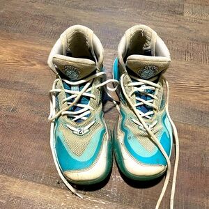 New Balance men's basketball shoes